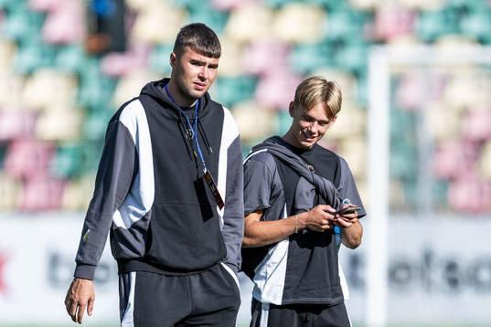 Goalkeeper Sebastian Banozic and Pontus Dahbo of Häcken