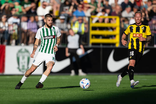 Marko Milickovic of Zalgiris Vilnius and Mikkel Rygaard