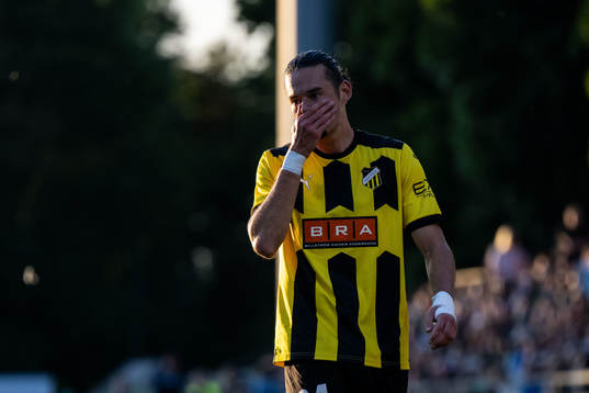 Amor Layouni of Häcken looks dejected