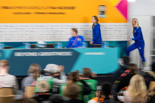 Magdalena Eriksson and Amanda Ilestedt of the Swedish