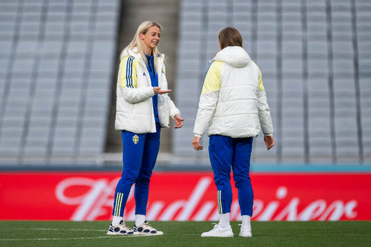 Amanda Ilestedt and Magdalena Eriksson of the Swedish