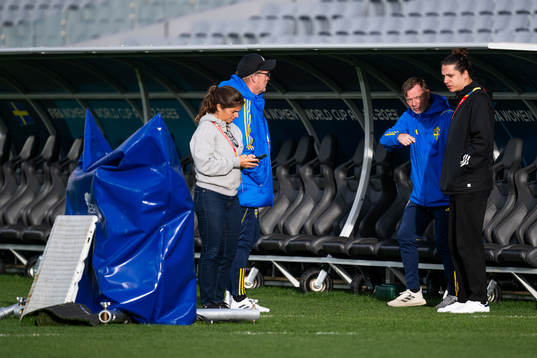 Goalkeeper coach Leif Troedsson and head coach Peter