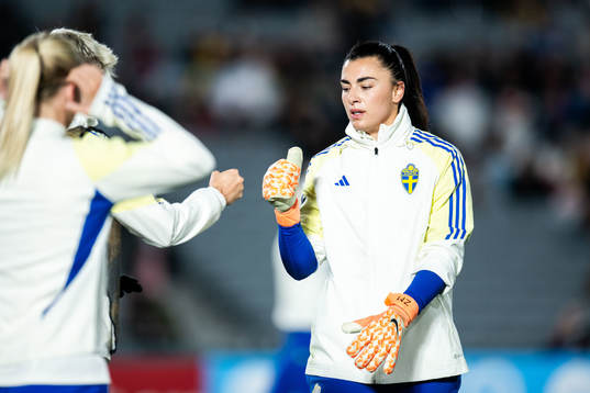 Goalkeeper Zecira Musovic of Sweden