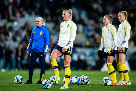 Stina Blackstenius, Filippa Angeldahl and Fridolina Rolfö