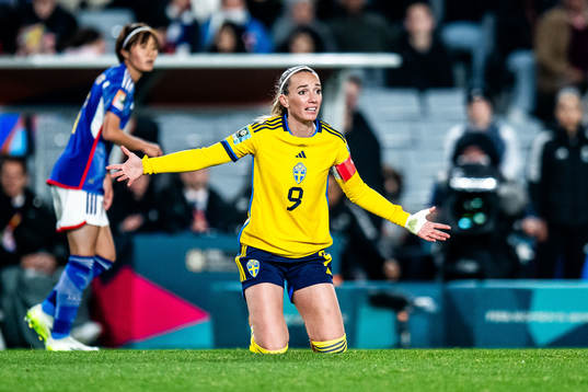 Kosovare Asllani of Sweden reacts