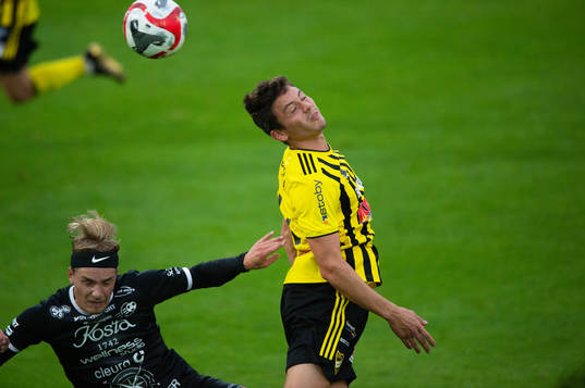 IFK Hässleholms Isak Orajärvi i matchen i division 2