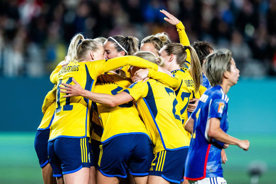 Amanda Ilestedt of Sweden celebrates with team
