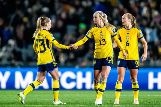 Elin Rubensson and Amanda Ilestedt of Sweden celebrates