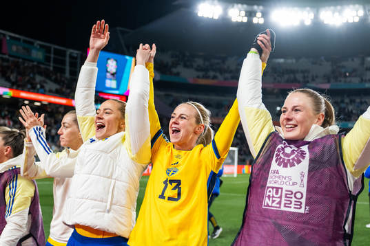 Linda Sembrant, Amanda Ilestedt and goalkeeper Tove Enblom