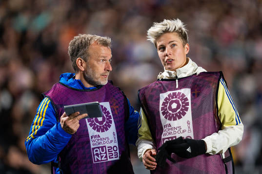 Performance manager Pontus Ekblom and Lina Hurtig of Sweden