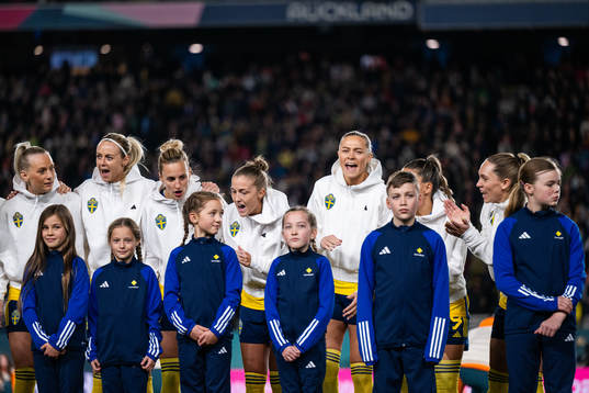 Stina Blackstenius, Amanda Ilestedt, Nathalie Björn,
