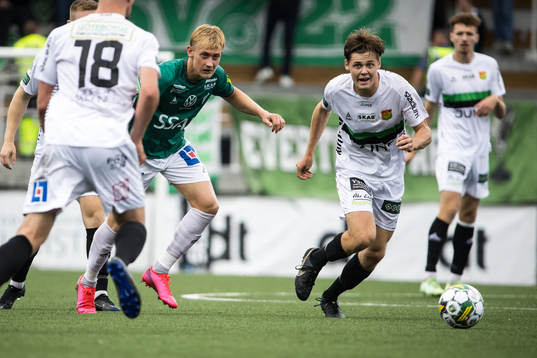 Brages Henry Sletsjøe och GAIS Axel Henriksson