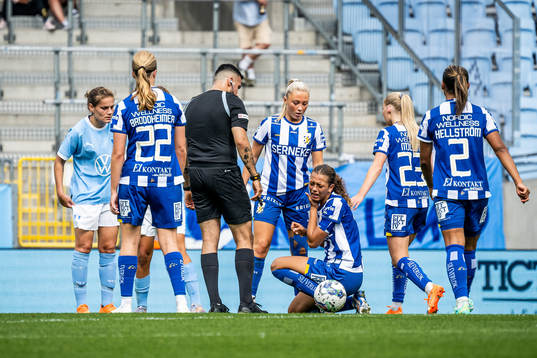 IFK Göteborgs Filippa Andersson har ont