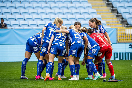 IFK Göteborgs spelare samlas