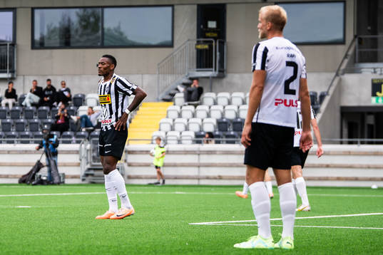 Landskronas Samuel Kotto deppar