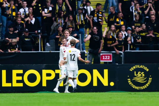 Brommapojkarnas Alexander Johansson, Oscar Pettersson och