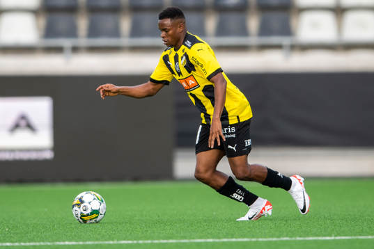 Häckens Akoua Romeo Amane