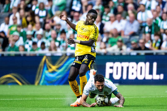 Elfsborgs Emmanuel Boateng och Hammarbys Nahir Besara