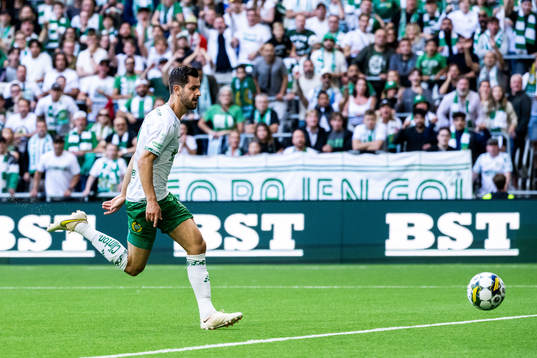 Hammarbys Adi Nalic gör 1-0