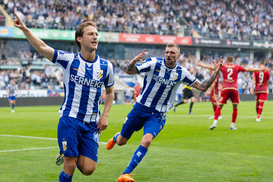IFK Göteborgs Arbnor Mucolli jublar
