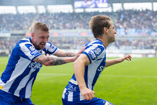 IFK Göteborgs Arbnor Mucolli jublar
