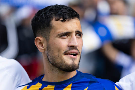 IFK Göteborgs Astrit Selmani innan fotbollsmatchen i