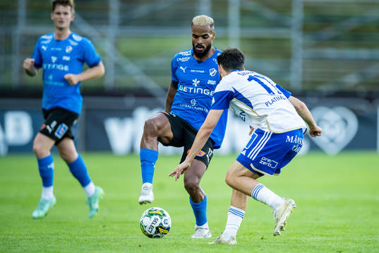 Halmstads Phil Ofosu-Ayeh