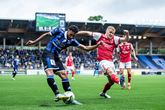 Sirius Joakim Persson och Kalmars David Kristjan Olafsson