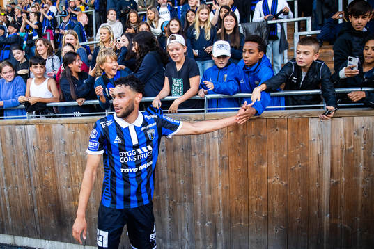 Sirius Joakim Persson jublar