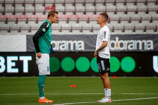Jönköpings Södras Alexander Berntsson och Örebros
