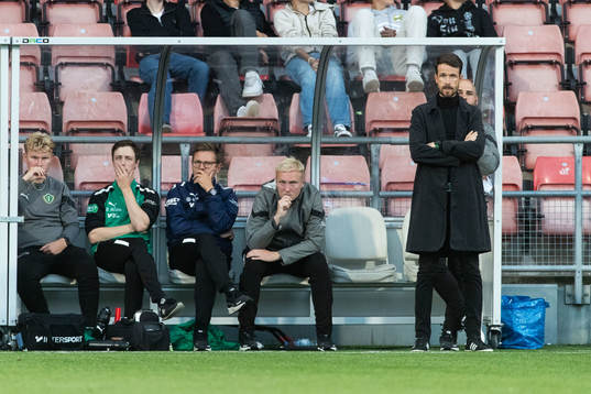 Jönköpings Södras tränare Andres Garcia deppar
