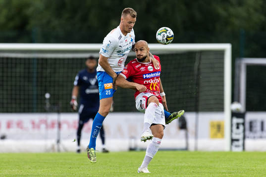 Värnamos Victor Eriksson och Degerfors Pashang Abdulla