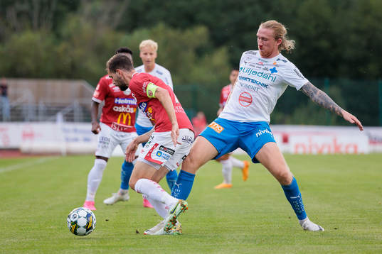 Degerfors Sebastian Ohlsson och Värnamos Hampus Näsström