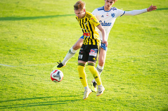 IFK Hässleholms Amir Ramanovski i matchen i DM mellan IFK