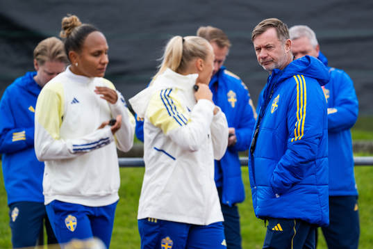 Head coach Peter Gerhardsson of the Swedish women's