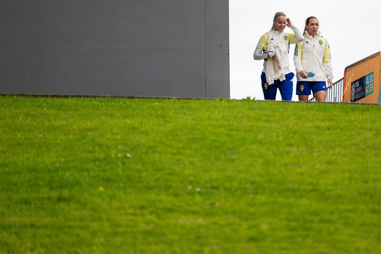Stina Lennartsson and Elin Rubensson of the Swedish women's