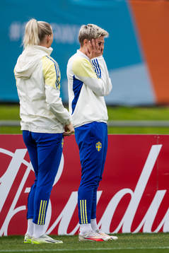Stina Blackstenius and Lina Hurtig of the Swedish women's