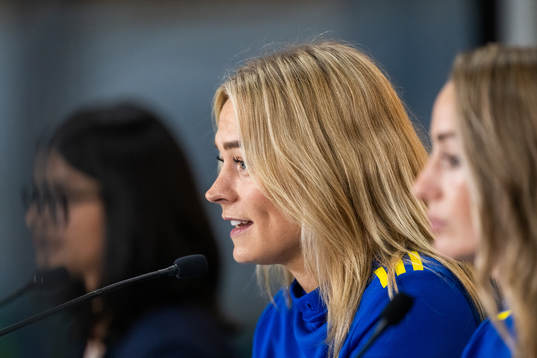 Fridolina Rolfö and Kosovare Asllani of the Swedish