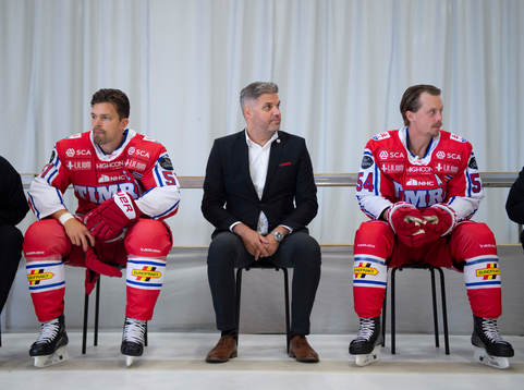 Timrås Anton Lander, sportchef Kimmo Kapanen och Jonathan