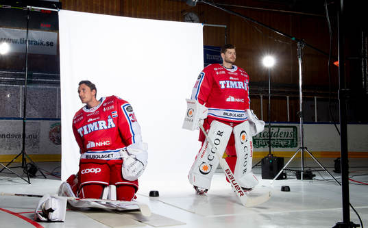 Timrås målvakter Jacob Johansson och Tim Juel