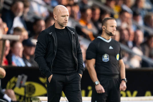 Malmö FFs tränare Henrik Rydström deppar