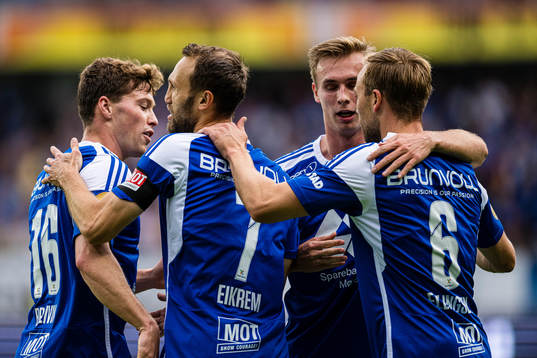 Magnus Wolff Eikrem of Molde celebrates