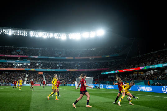 Olga Carmona of Spain and Johanna Rytting Kaneryd of Sweden