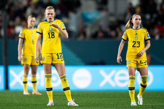 Fridolina Rolfö and Elin Rubensson of Sweden