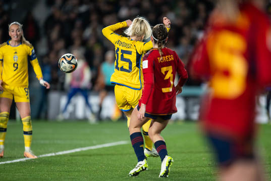 Rebecka Blomqvist of Sweden scores 1-1