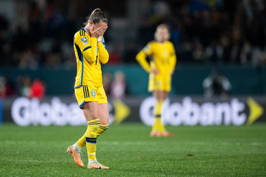 Kosovare Asllani of Sweden looks dejected