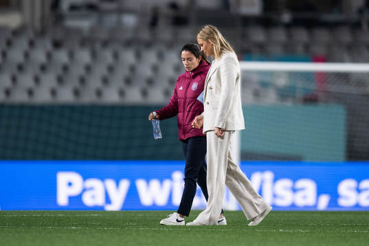 Aitana Bonmati of Spain and Fridolina Rolfö of Sweden