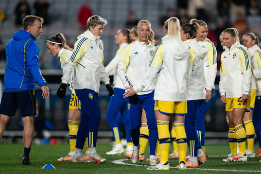 Lina Hurtig and Caroline Seger of Sweden