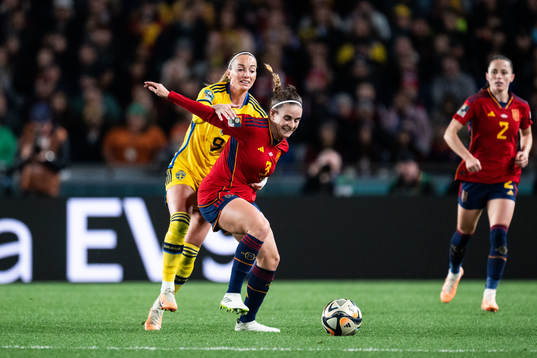 Kosovare Asllani of Sweden and Teresa Abelleira of Spain