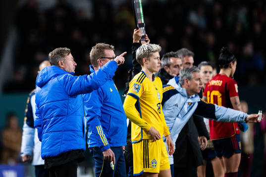 Head coach Peter Gerhardsson and Lina Hurtig of Sweden